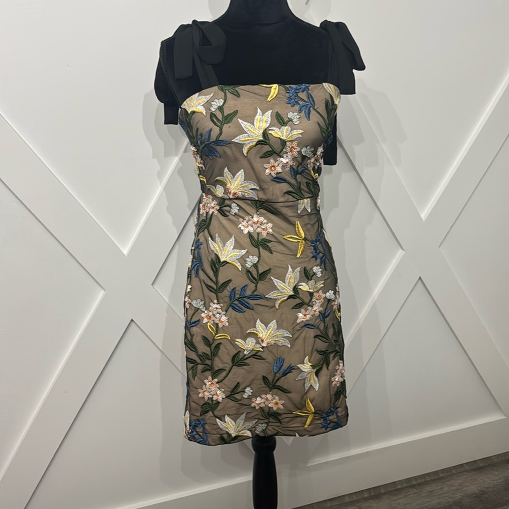 Endless rose size small embroidered floral midi dress